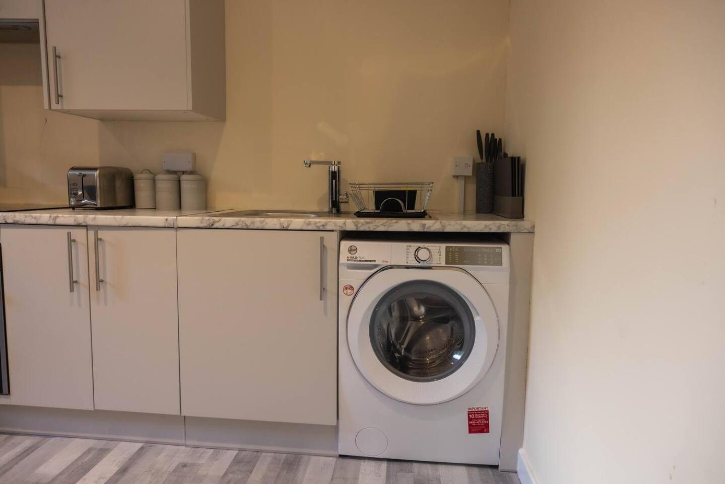 3 Bedroomflat-Free Parking-Wifi-Parking-8People London Eksteriør bilde