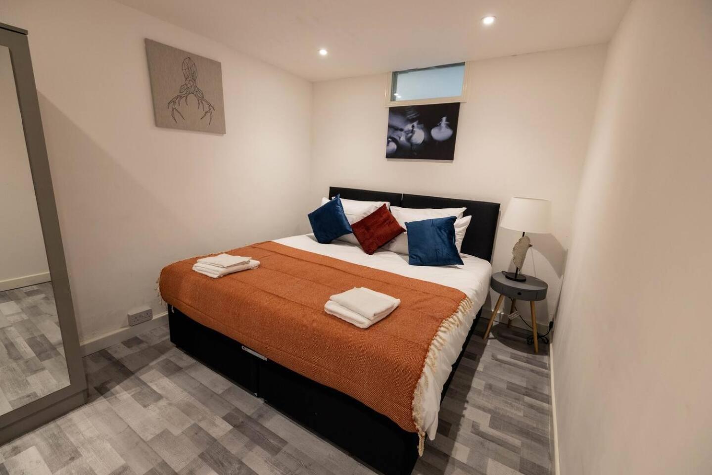 3 Bedroomflat-Free Parking-Wifi-Parking-8People London Eksteriør bilde