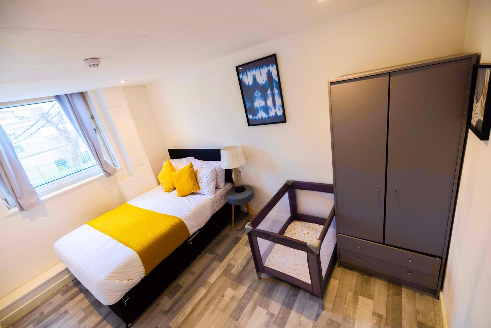 3 Bedroomflat-Free Parking-Wifi-Parking-8People London Eksteriør bilde