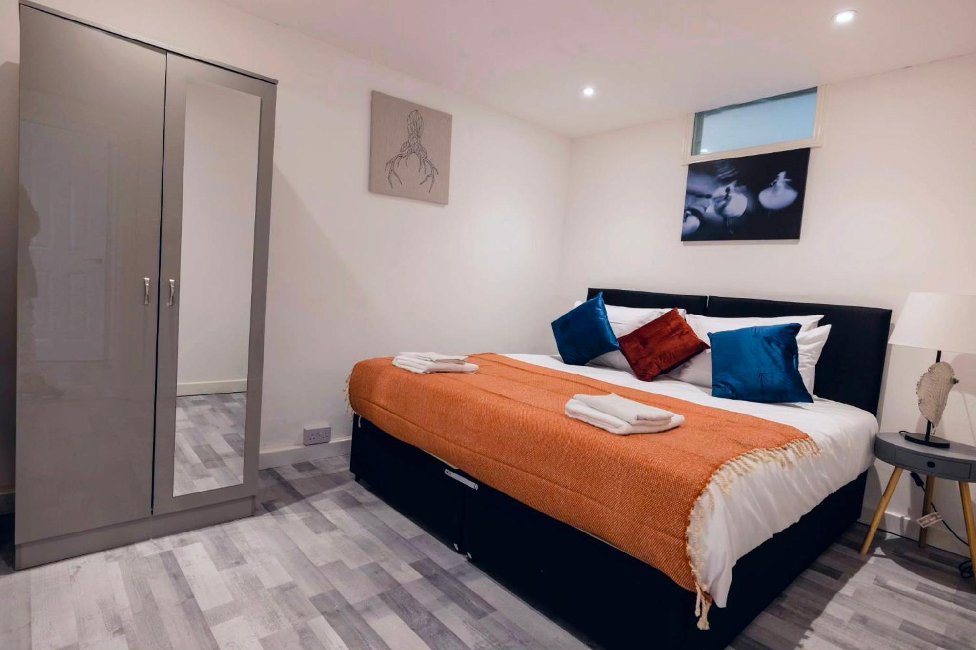 3 Bedroomflat-Free Parking-Wifi-Parking-8People London Eksteriør bilde