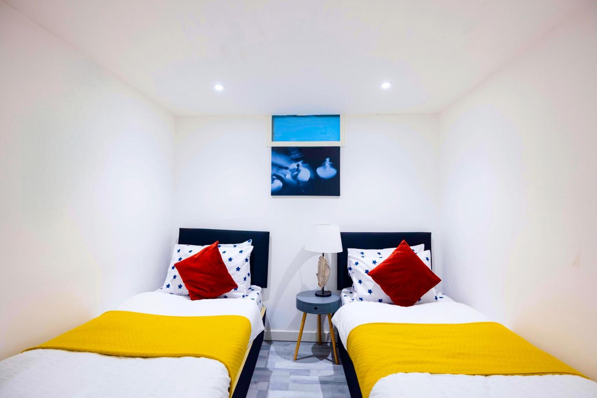 3 Bedroomflat-Free Parking-Wifi-Parking-8People London Eksteriør bilde